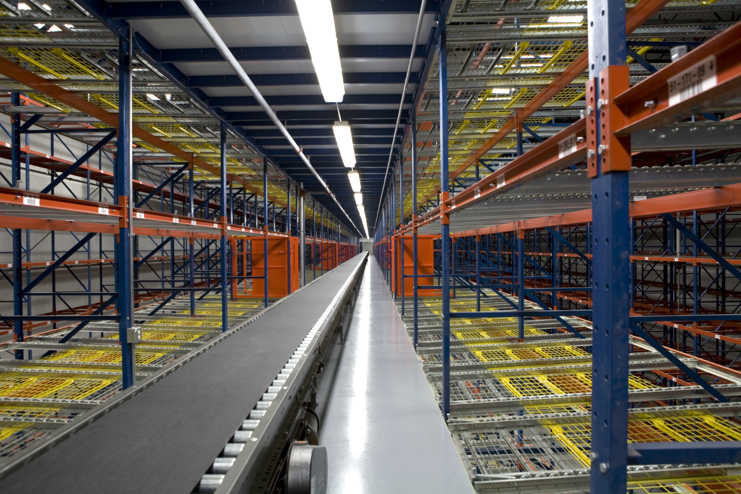 Warehouse Efficiency: Pick and Pack