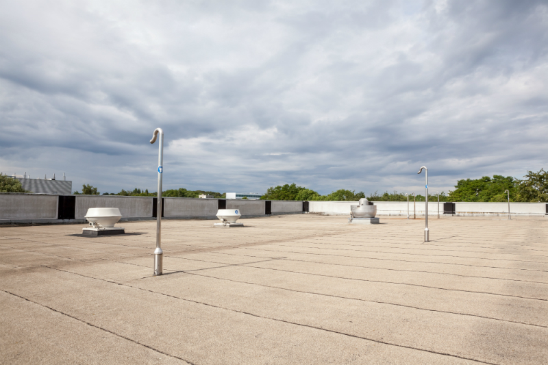 3 Reasons You Should Perform Regular Commercial Roofing Maintenance