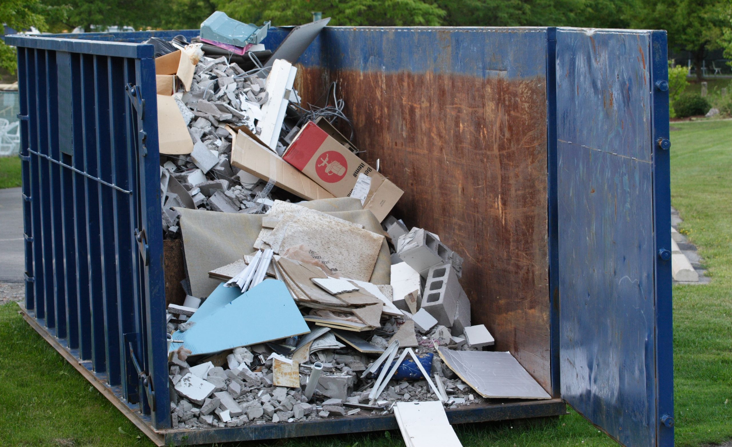 The Advantages of Skillful Construction Debris Removal in Eugene, OR