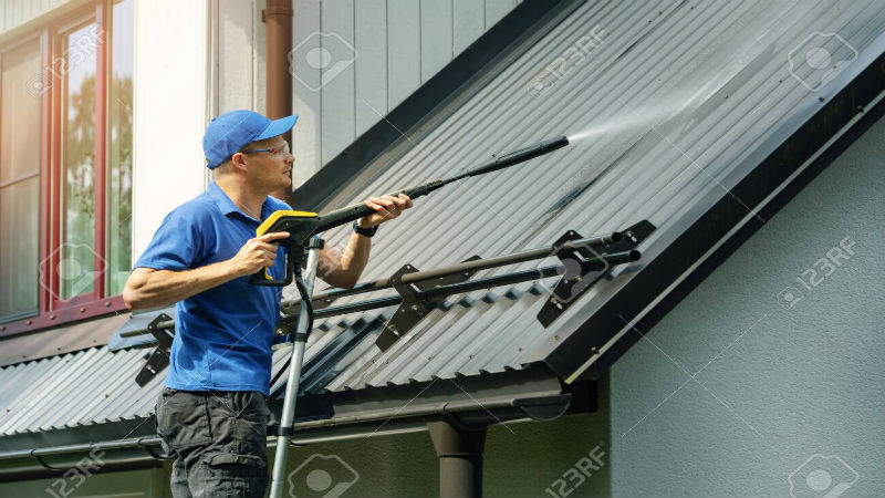 How to Maintain Your Home with Pressure Washing in Fort Myers, Florida