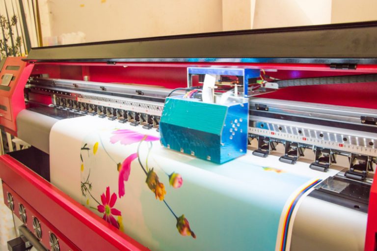 Why Screen Printing Your Apparel in Colorado Is a Smart Idea