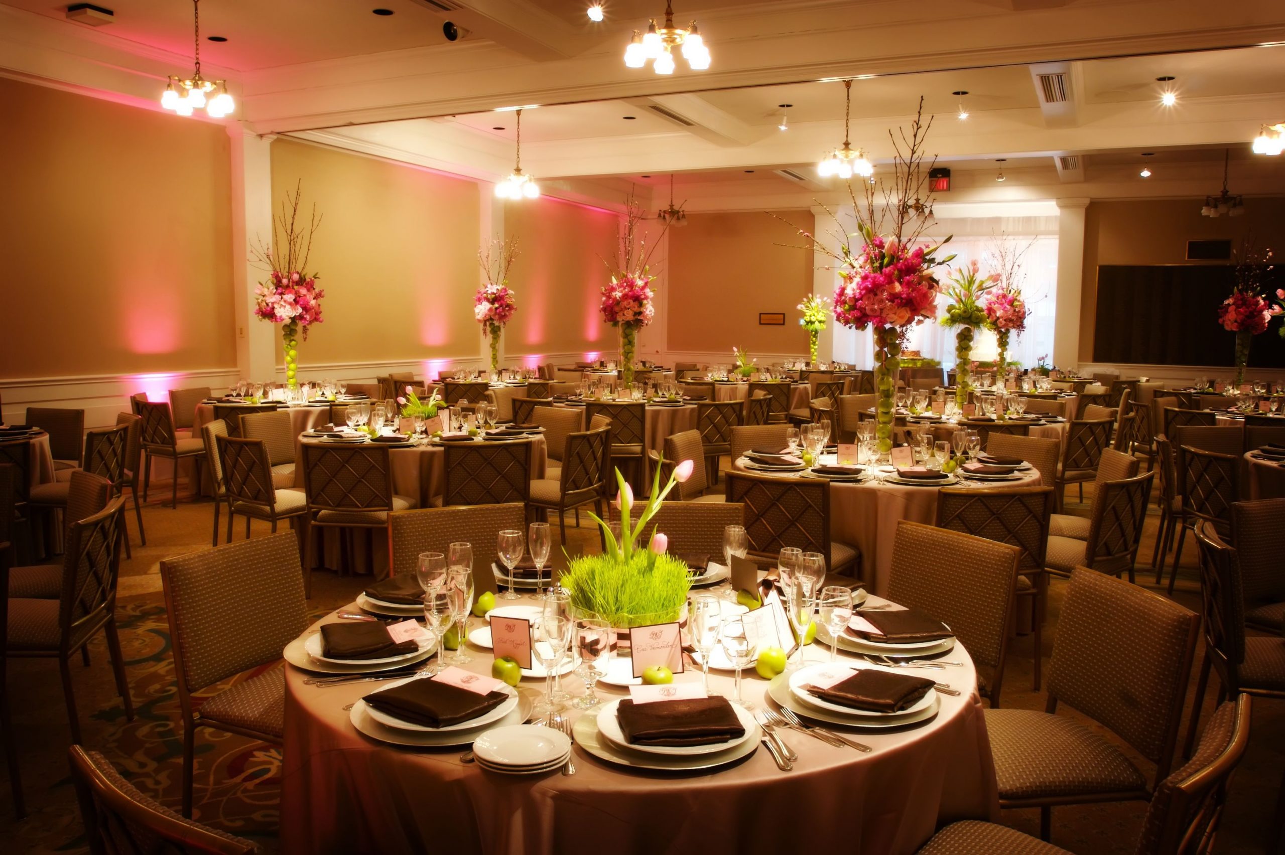 Hire a Talented Boston Wedding Planner to Plan Details of Your Special Day