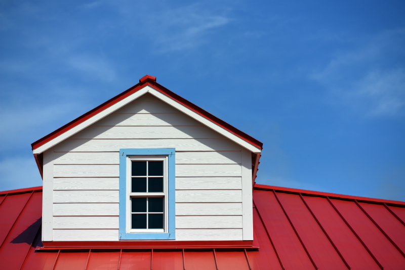 3 Reasons to Consider Using Roof Cleaning Contractors in Puyallup, WA