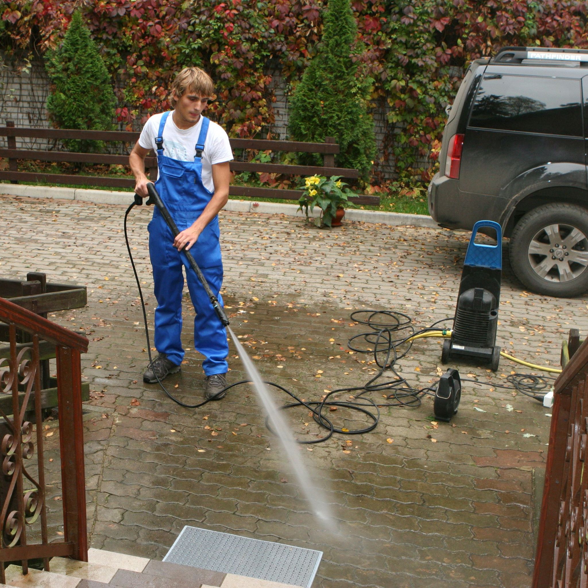 Keep Your Wash Bay Service in Winnipeg Humming