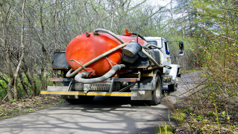 Steps For Septic Tank Cleaning in Fort Myers, FL To Ensure Efficiency