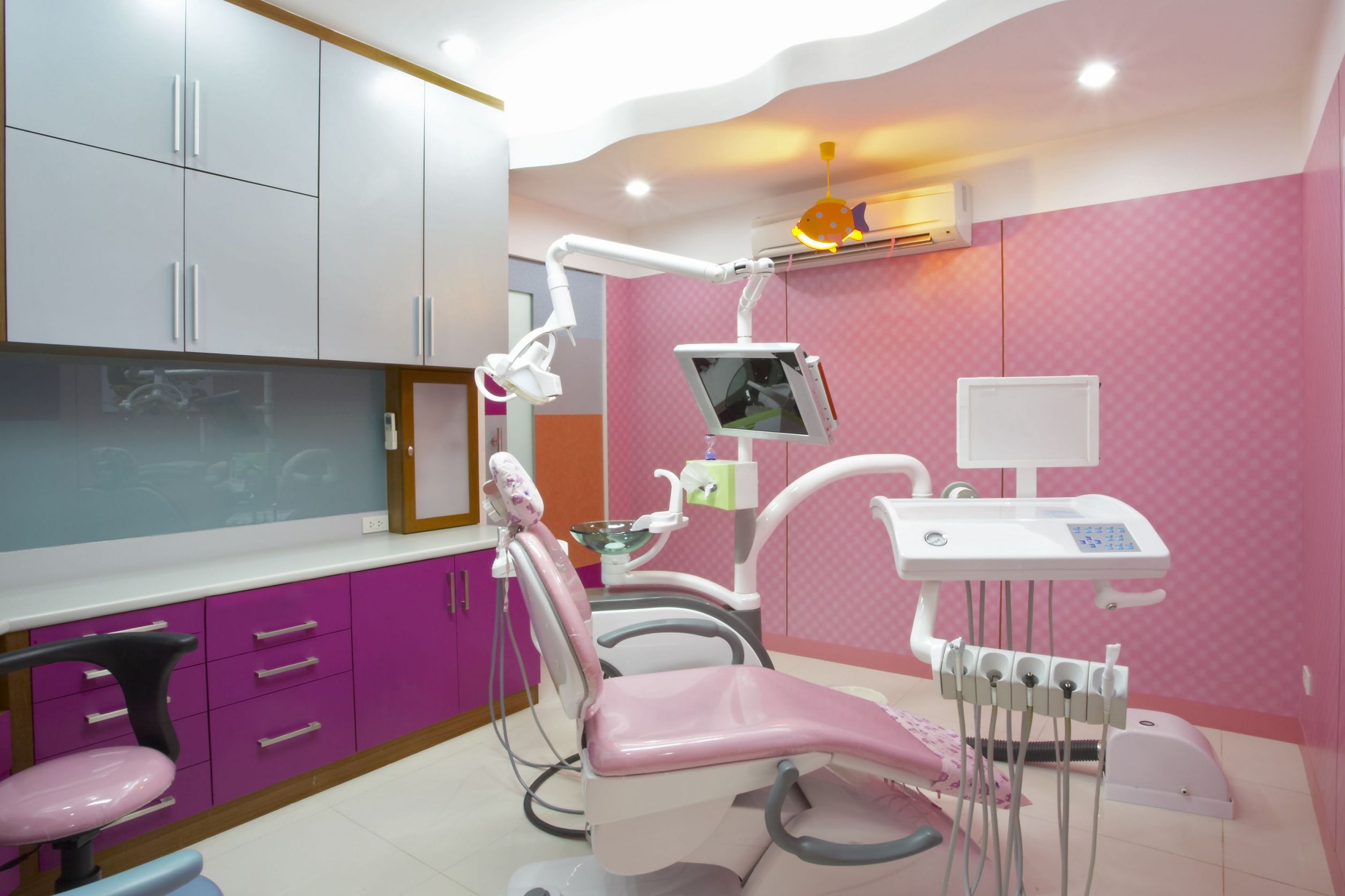 Renewing Your Smile with Fixtures Made at an Implant Dental Laboratory