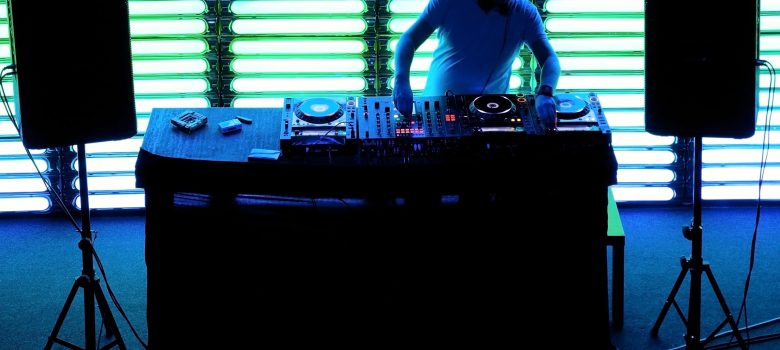 Appealing Reasons to Hire an Experienced Special Events DJ in Chicago