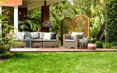 Reasons Families Choose a Custom Deck Builder in Malvern, PA, for Their Homes
